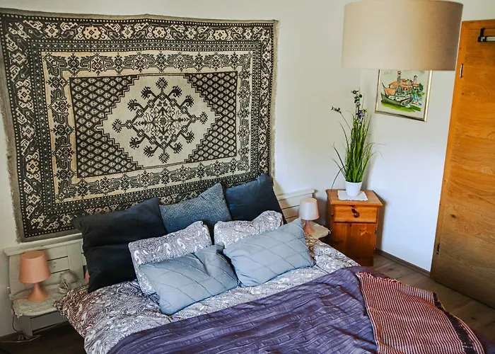 ベッド・アンド・ブレックファスト Amd