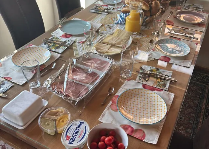 ベッド・アンド・ブレックファスト Amd *